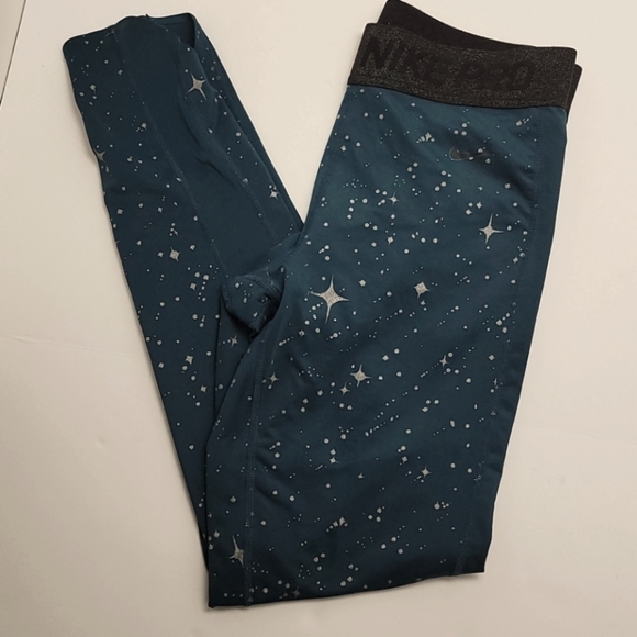 Nike Pants - Nike Dri-Fit  Women leggings